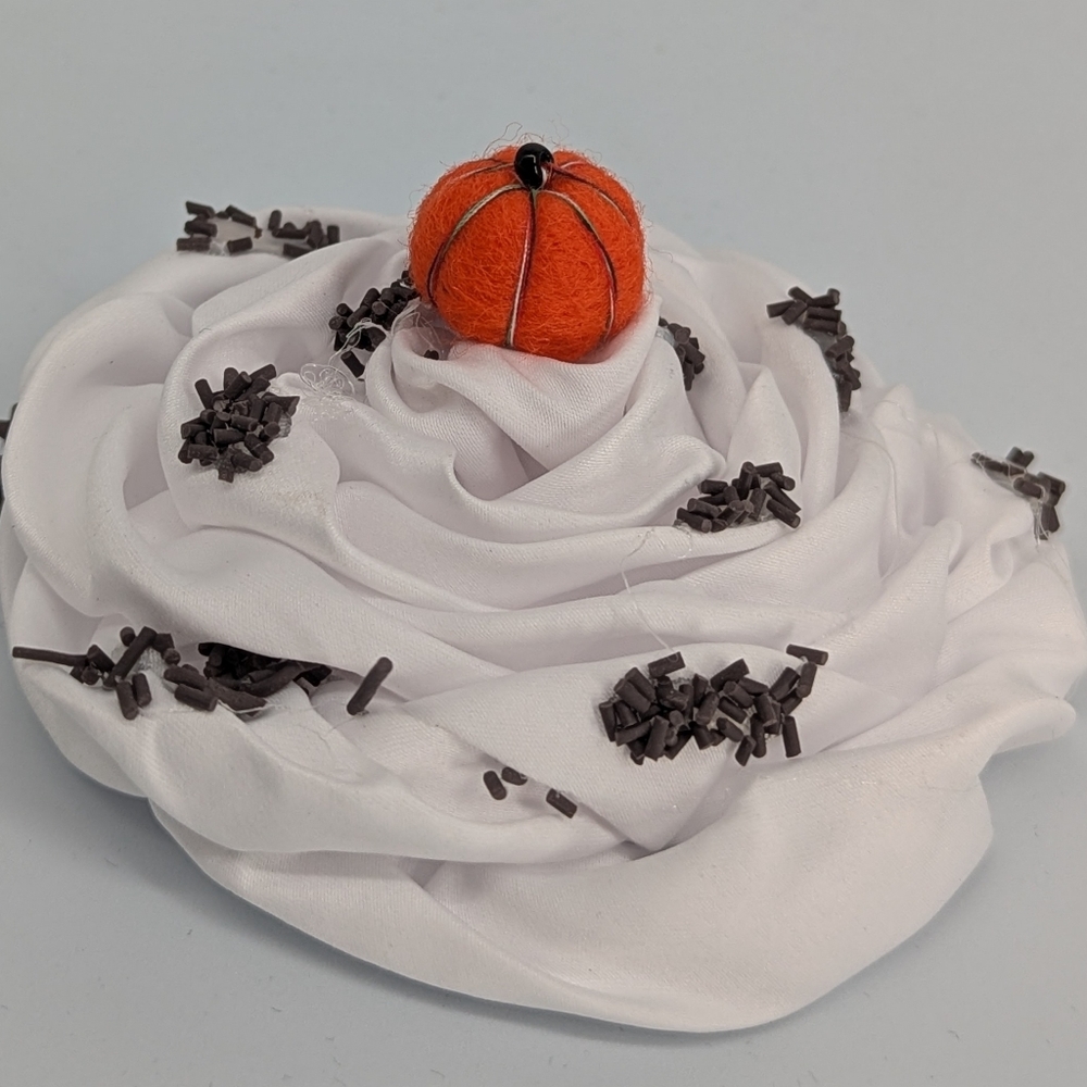 New pumpkin spice latte pie 🥧 food adult child costume accessory 🍂🎃 Hair Clip